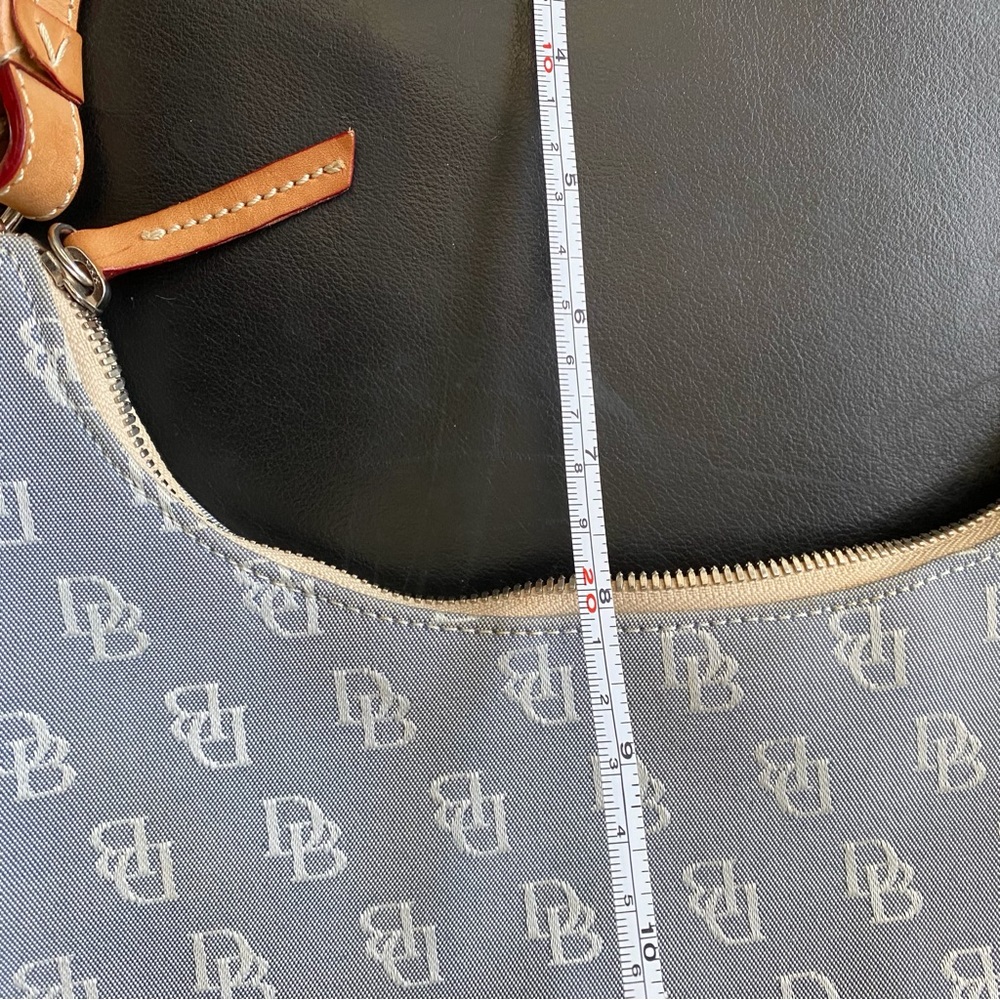 Dooney & Bourke Shoulder Bag - Picture 11 of 15